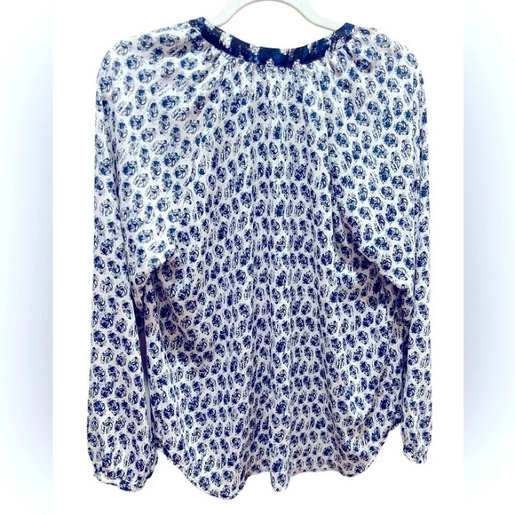 Navy blue and white Wayf blouse with tassle ties size xs like new condition - Picture 2 of 5